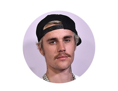 Justin Bieber - Comes to House to Sing Song