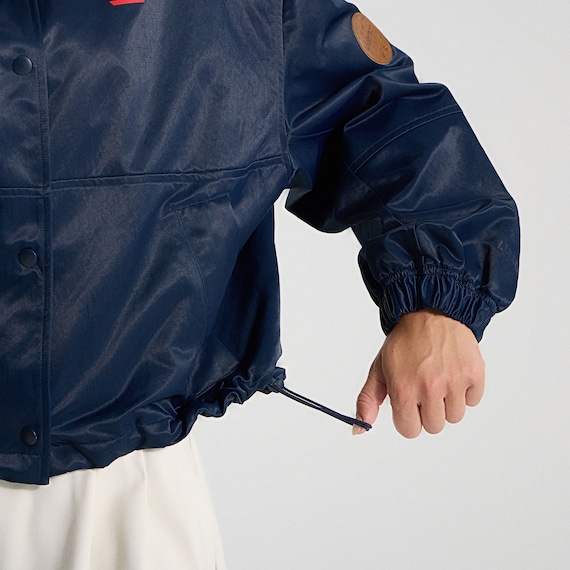 Oversized, Cinchable Fit
