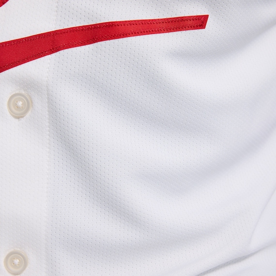Sustainably Made Performance