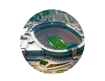 Watch Packers game w/ former greats in Alumni suite + tour with Pres. Mark Murphy + Sideline
