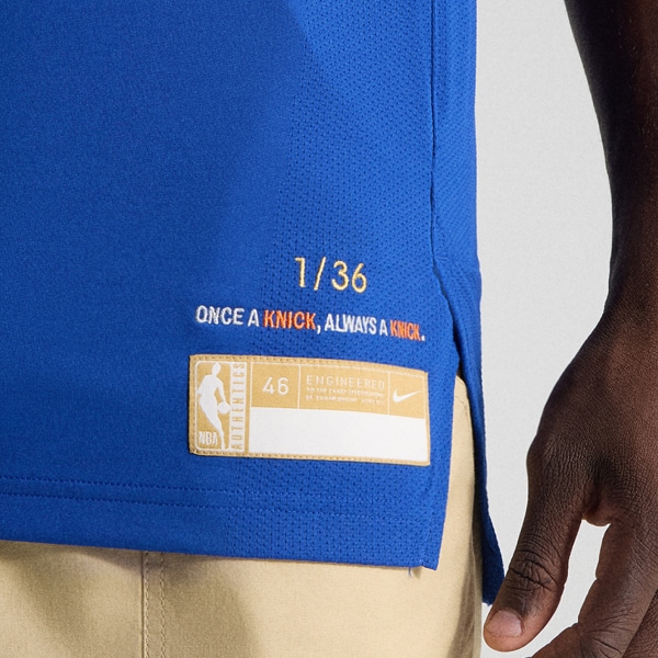 Gold Jocktag detail
