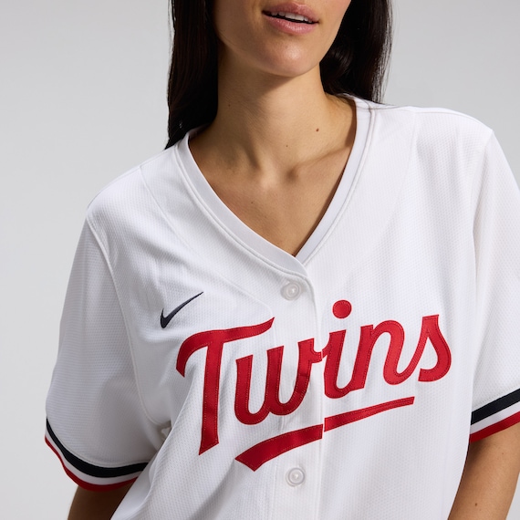 Elevated On-Field Look
