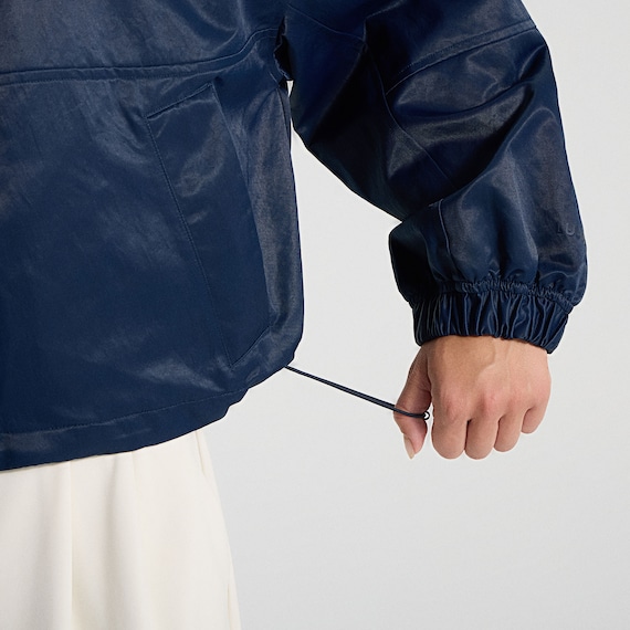 Oversized, Cinchable Fit