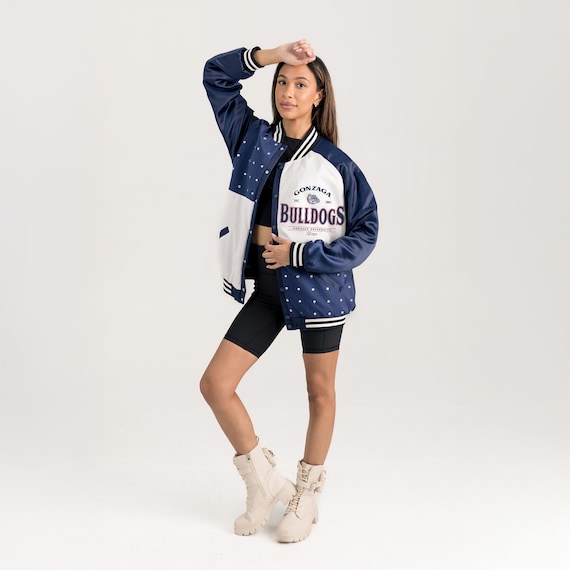 Casual wear-anywhere fit